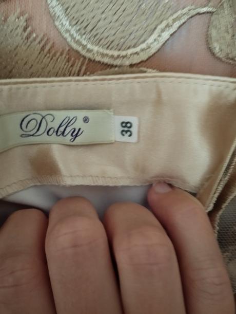 Elegantné šaty, 38