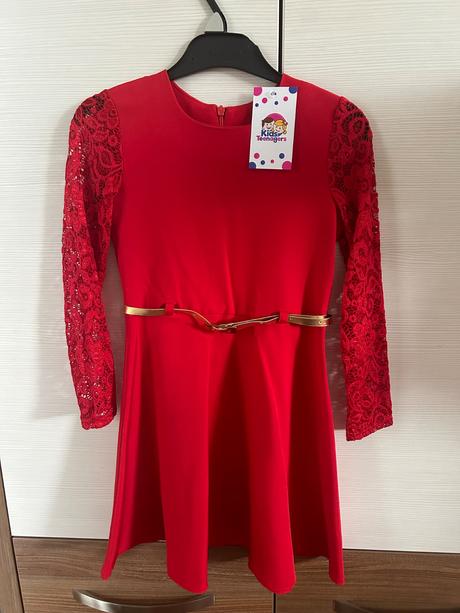 Šaty červene nepoužité 128, 128