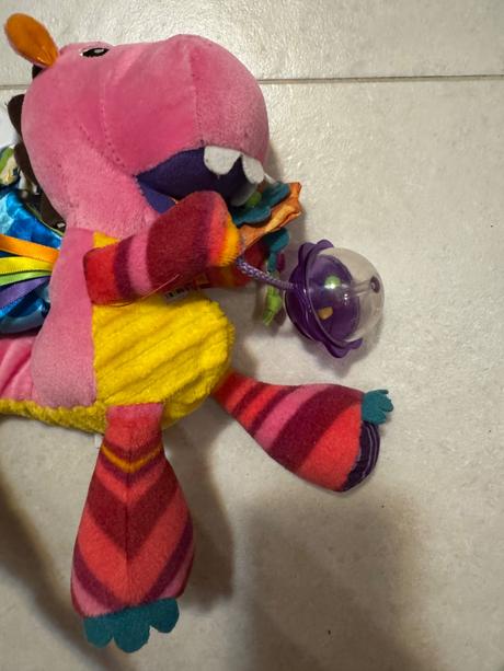 Ružový dráčik lamaze, 