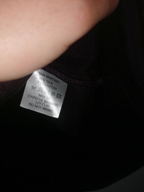 Hodvábna blúzka, 46