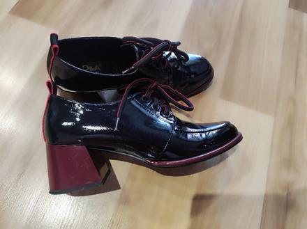 Čierne topánky d&a, 37