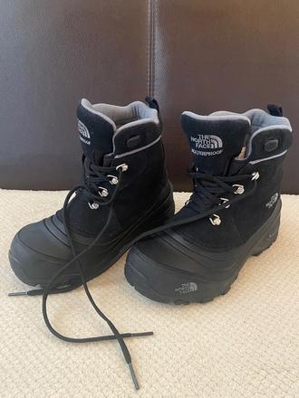 Zimne topanky/snehule the north face, 33