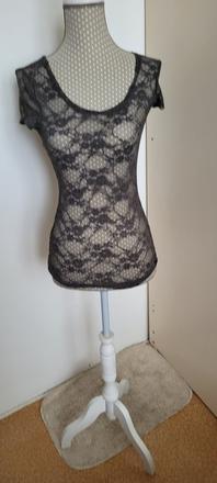 Šedý top krajkový, m