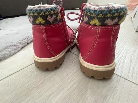 Zateplené vyššie topánky, fila,22