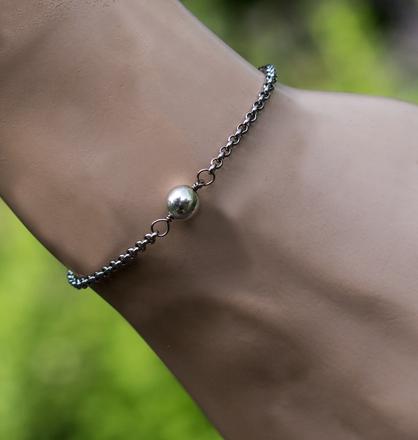 Oceľový náramok s hematitom, 