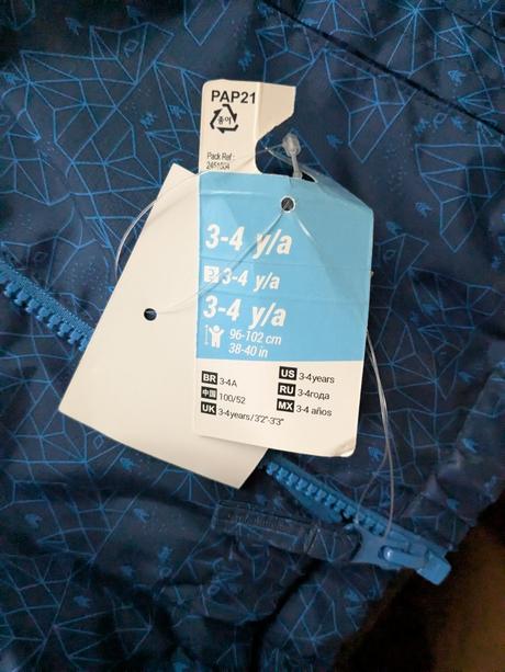 Turisticka nepremokavá bunda, decathlon,98