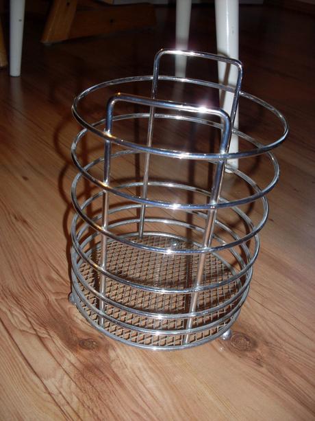 Vacsia antikorová polička /nádoba na príbory,vareš, 