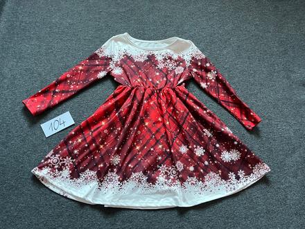 Vianočné šaty, 104