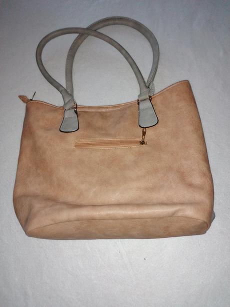 Hnedá kabelka,