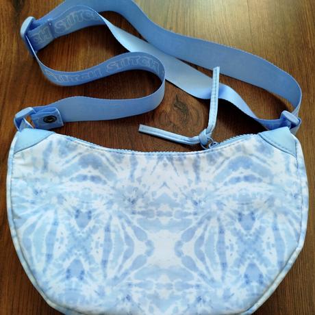 Crossbody stitch + vrecúško grátis, ccc