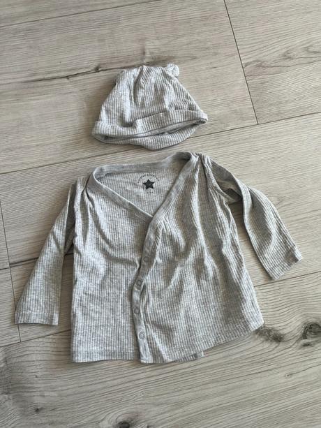 Set čiapky s uškami a tenkého svetríka, f&f,80