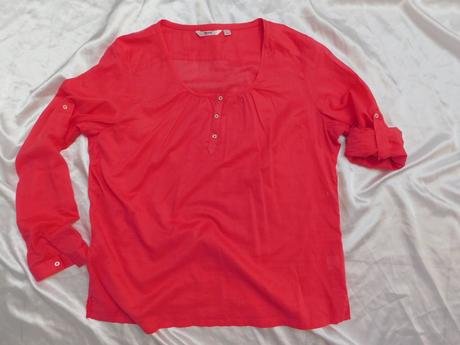 Pekna bluzka, 46