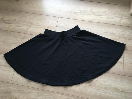 Dámska áčková sukňa, clockhouse,s