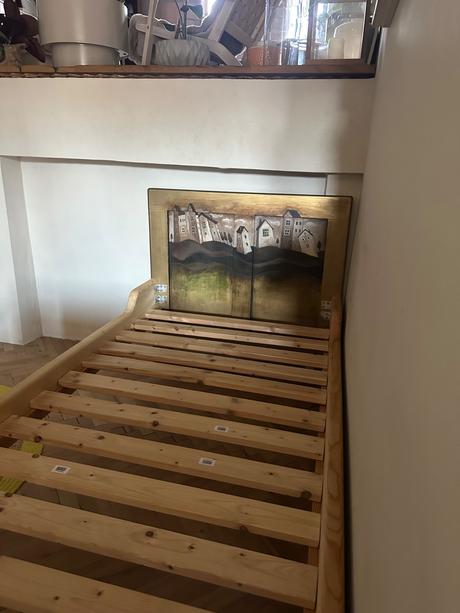 Krásna secesná posteľ 90x200cm, šírka (cm): 90,dĺžka (cm): 200