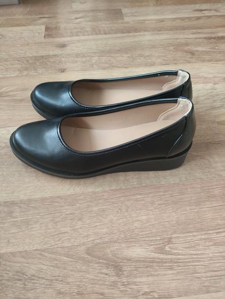 Topanky, clara barson,37