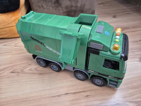 Smetiarske auto,