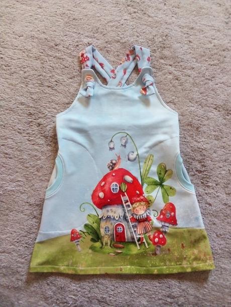 Šatová suknička, 110