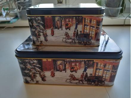 Sada vianočných plechových dóz, 
