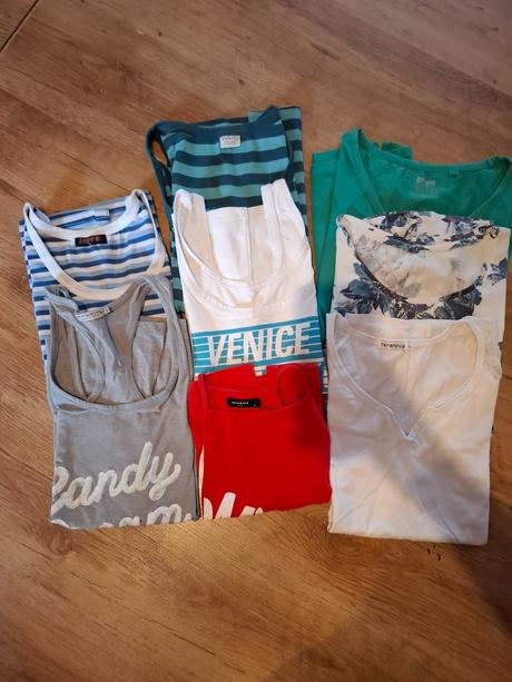 Balík oblečenia l, l