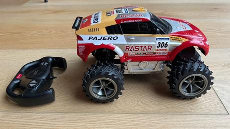 Autíčko na diaľkové ovládanie, 