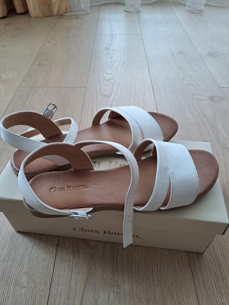 Sandálky, clara barson,39