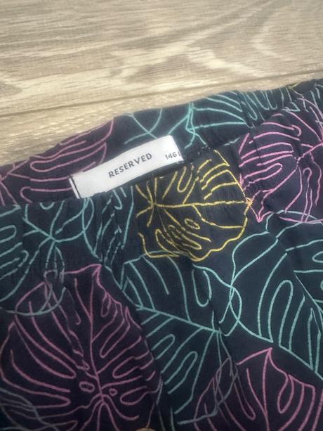 4 kusy leginy - 2 s visackou, 146