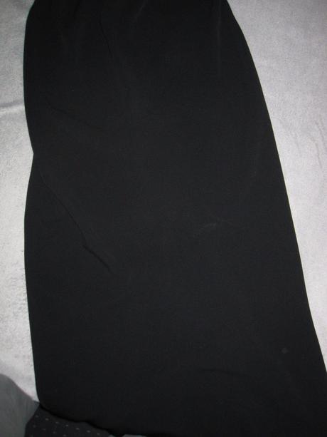 1xoblecene spolocenske saty, s