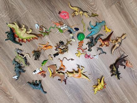 Sada dinosaurov, 
