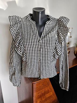 Košeľa s volanikmi, m