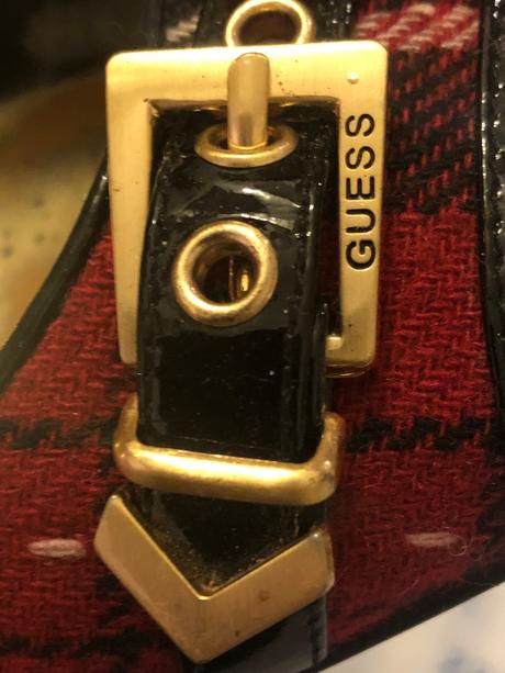 Guess lodicky, guess,37