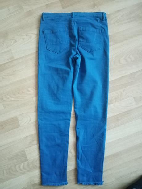 Rifle s dierami na kolenách, ovs,38