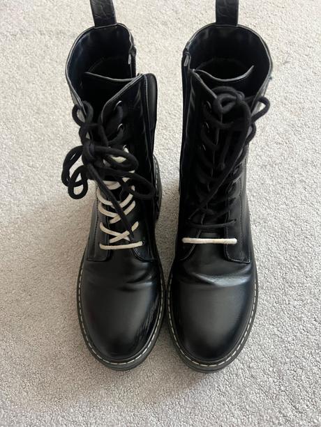 Čižmy, stradivarius,38