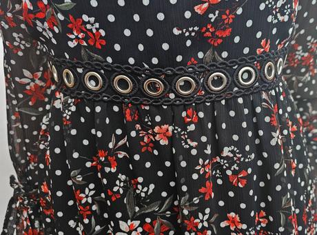 Šaty s kvetmi a bodkami, orsay,38