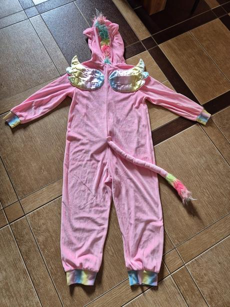 Overal jednorožec, h&m,122