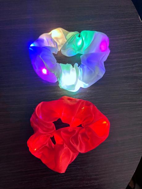 Svietiace gumičky cena spolu, 