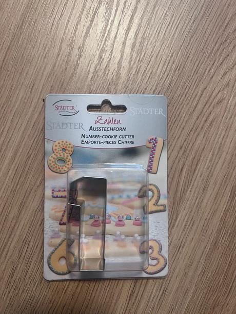 Nerezová vykrajovačka číslo 1,