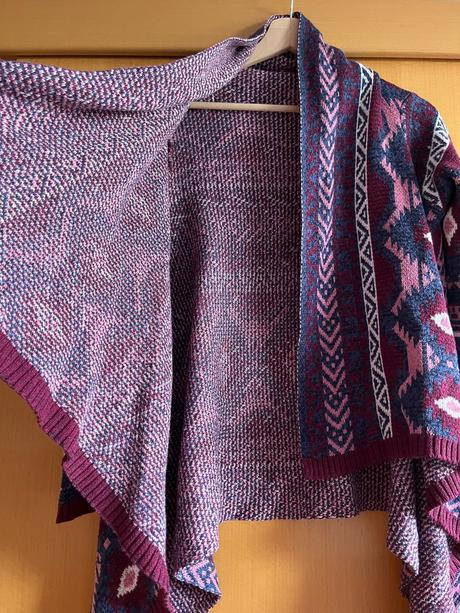 Sveter so vzorom, xs