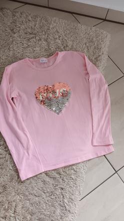 Tričko s meniacim srdiečkom, 152