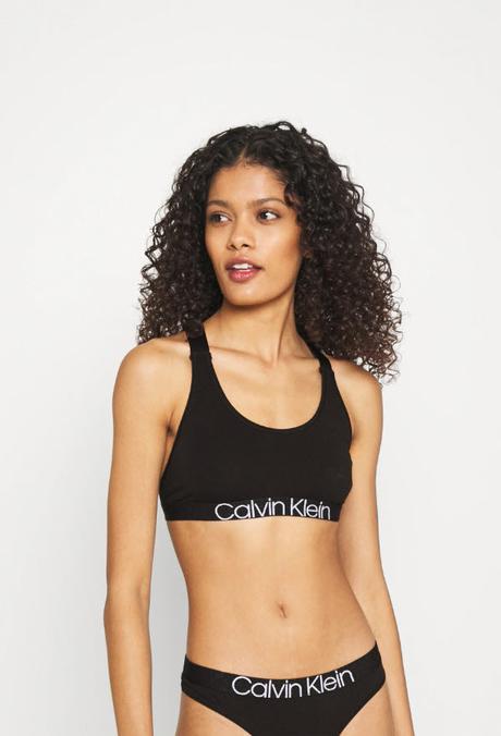 Skvelá braletka značky calvin klein, pc 35 eur, calvin klein,m