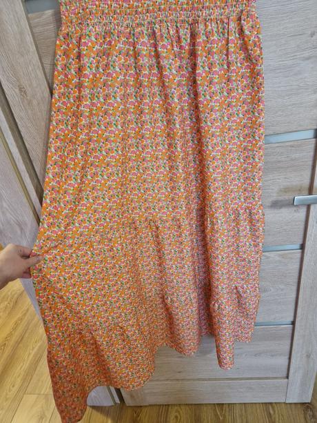 Tehotenské maxi šaty s kvietkami veľ. m, m