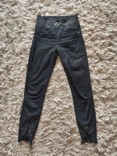 Rifle s vysokým pásom, s