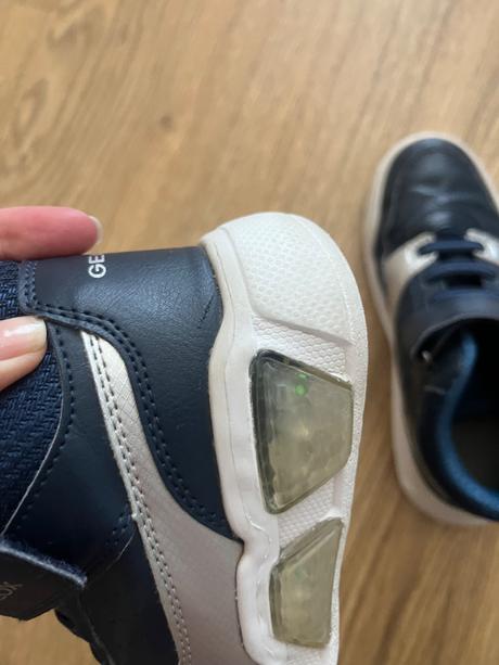 Geox blikajúce tenisky, geox,32