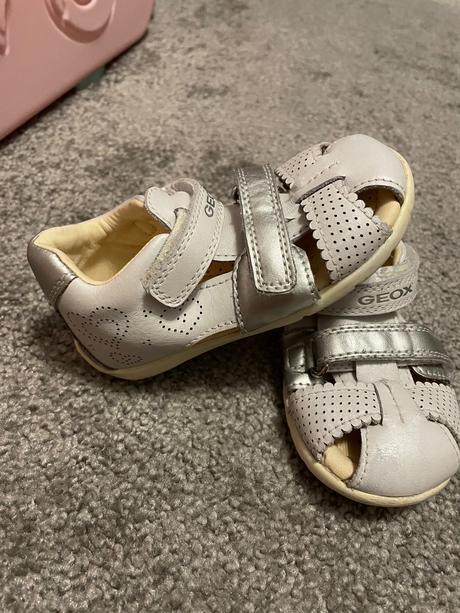 Pohodlne sandálky, geox,22