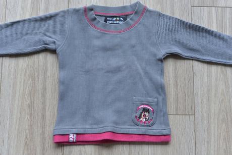 Mikina s koníkom, 116