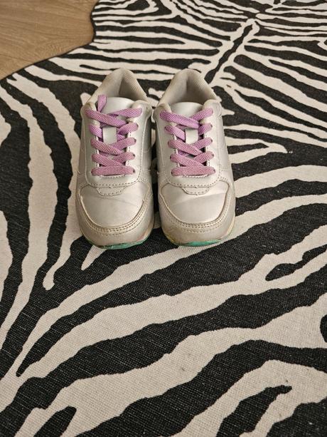 Metalické tenisky, reserved,30