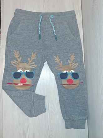 Vianočné tepláky, 104