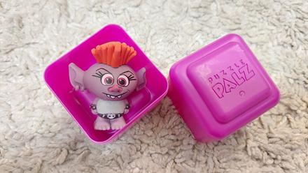 Trolls barbara, 