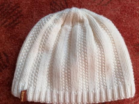 Čiapka tepla dievca, 146