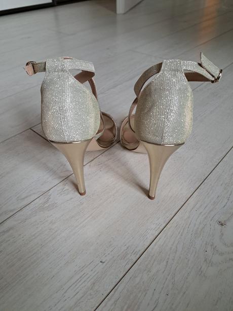 Elegantne topanky, 40