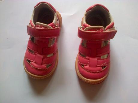 Sandalky velkost 21, 21
